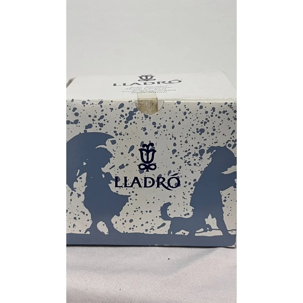 Lladro 16442 Porcelain Christmas Ornament Mary Baby Jesus Angels 1997 Spain